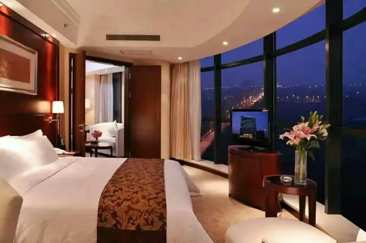 Шанхай: Delightel Hotel West Shanghai