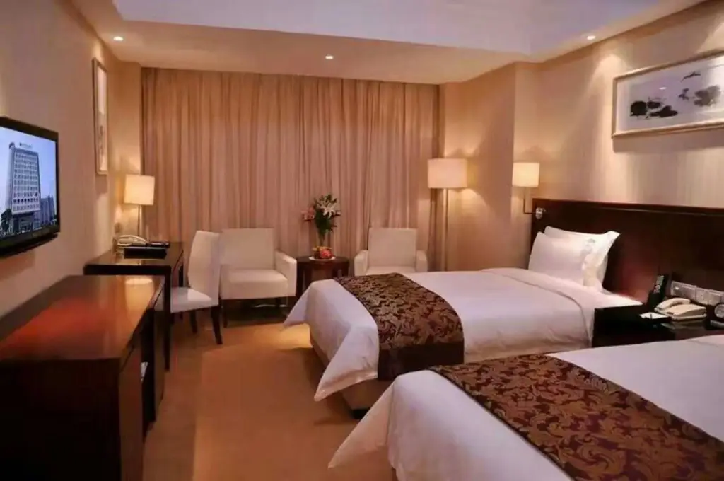 Шанхай: Delightel Hotel West Shanghai