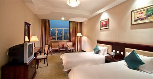 Шанхай: Golden River-view Hotel Shanghai