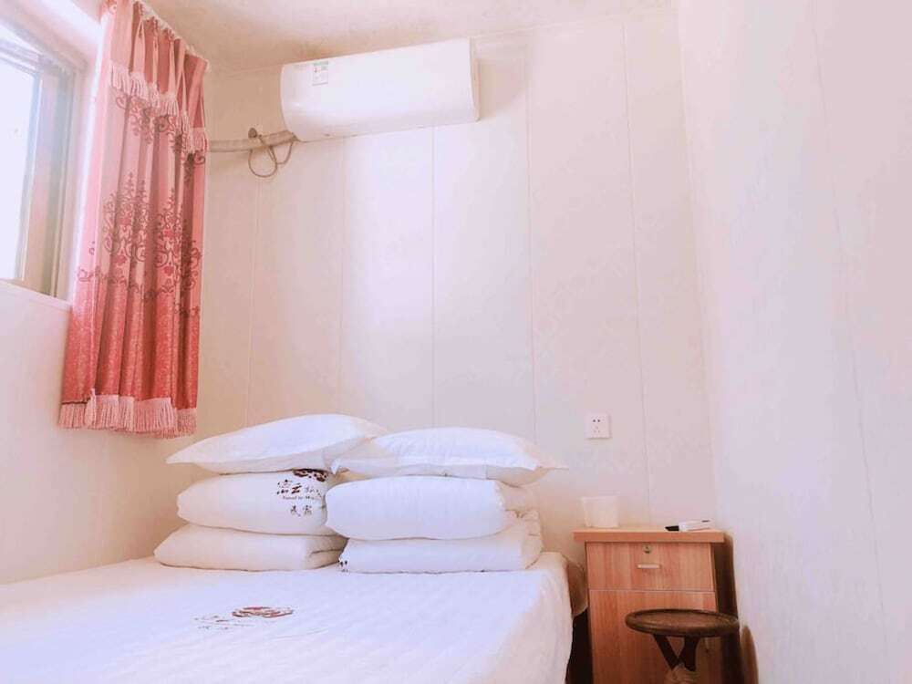 Skylit Great Wall Country House — фото 1