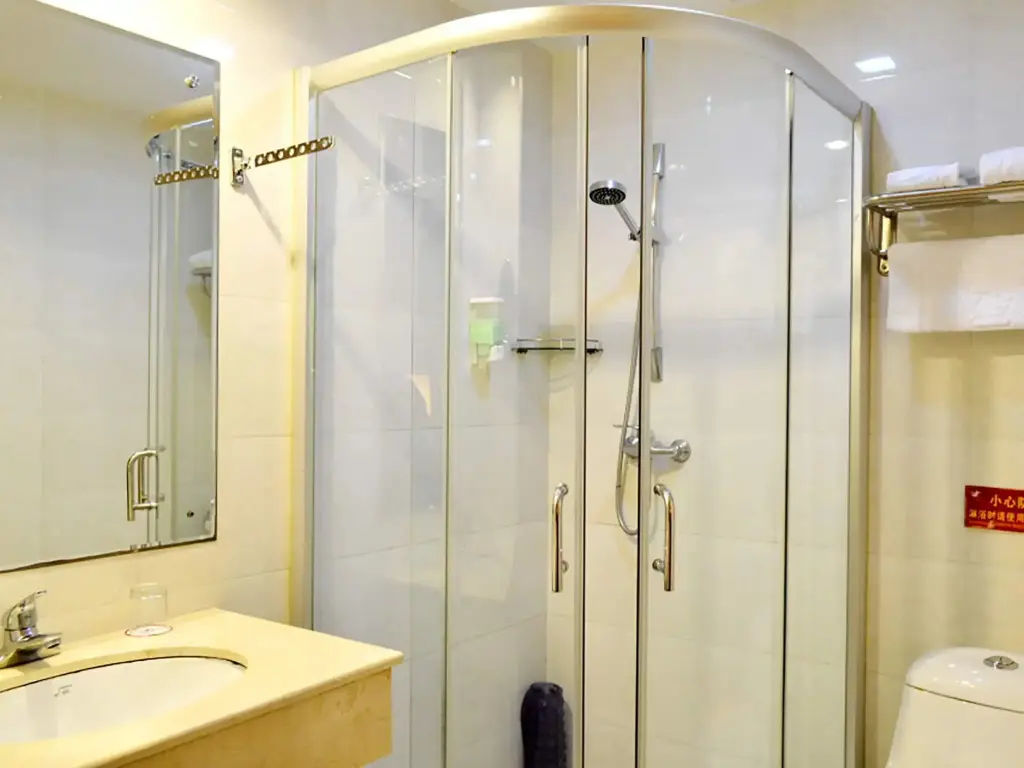 Гуанчжоу: Pazhou Hotel