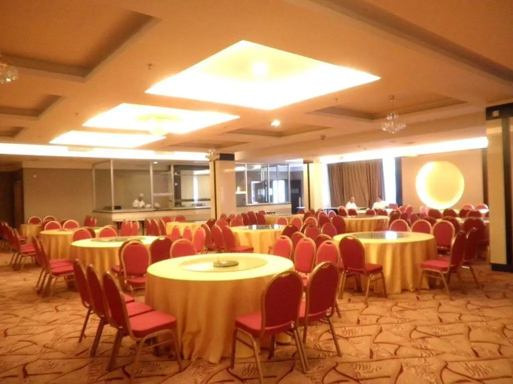 Гуйлинь: Golden Dragonball Hotel