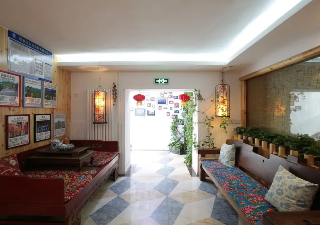 Beijing Drum Tower Youth Hostel — фото 1