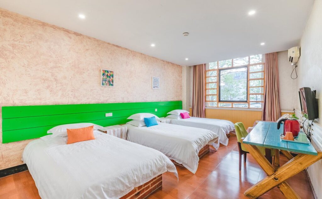 Чэнду: Chengdu Dreams Travel International Youth Hostel