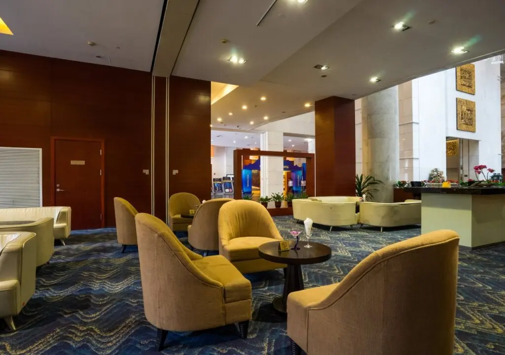 Гуанчжоу: Guangzhou Baiyun International Convention Center