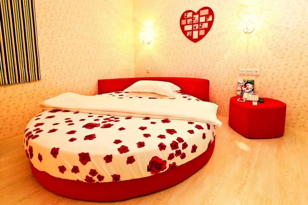 Гуанчжоу: Tavernew Hotel