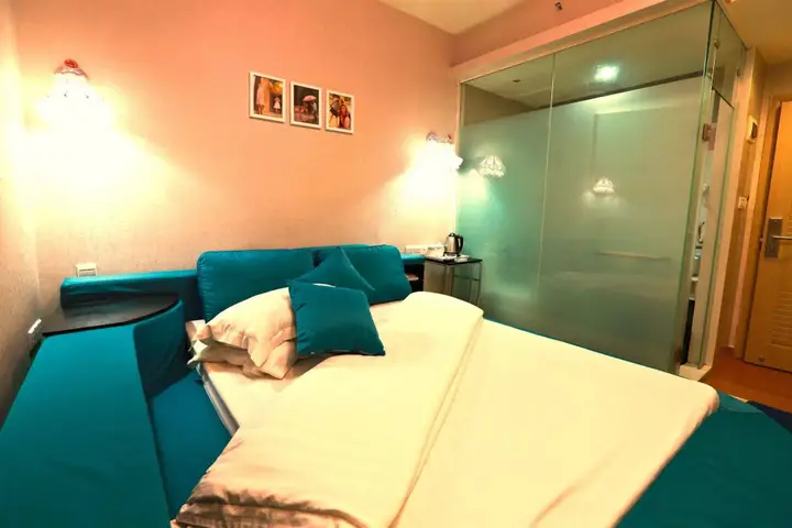 Гуанчжоу: Tavernew Hotel