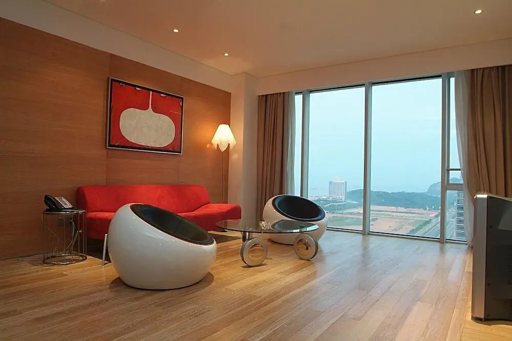 Гуанчжоу: Guangzhou Nansha Pearl River Delta World Trade Center Tower