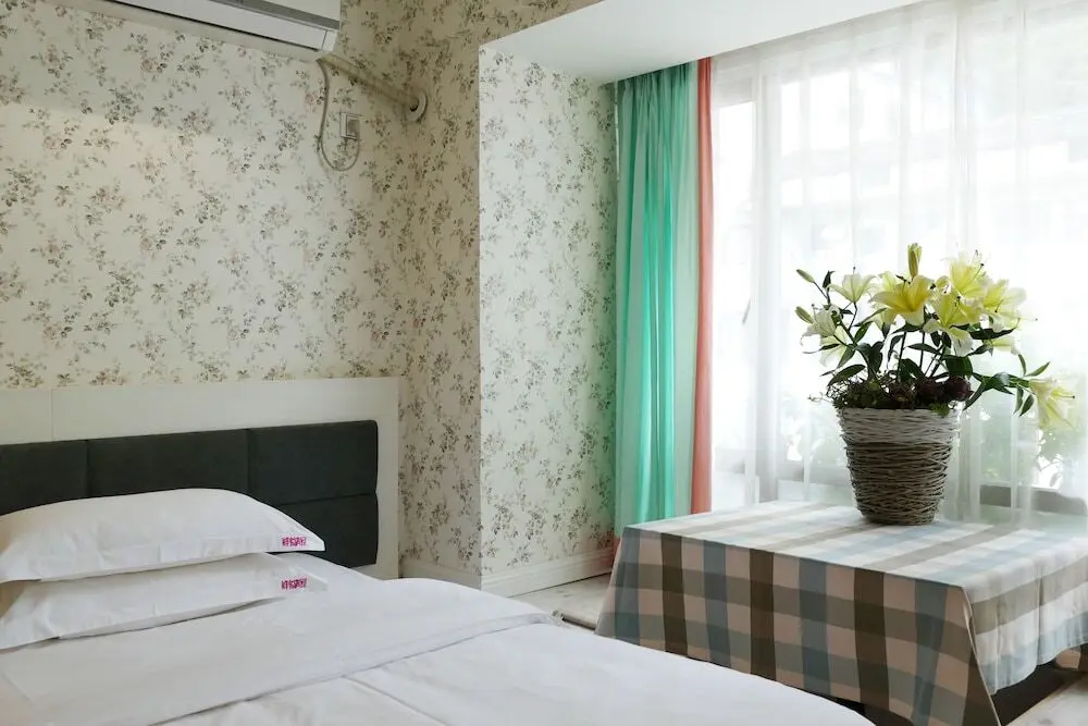 Яншо: Inn Of Flowers- Yang Shuo Pan Tao