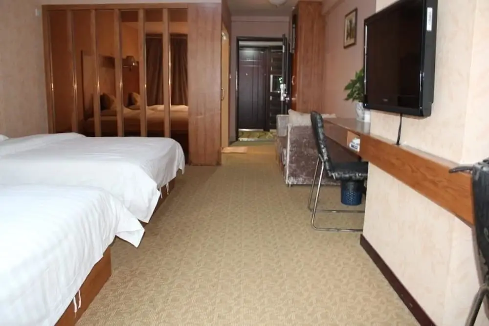 Чунцин: IF Hotel