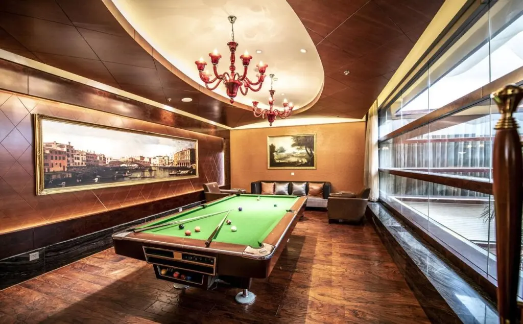 Тяньцзинь: Crowne Plaza Tianjin Binhai Center by IHG