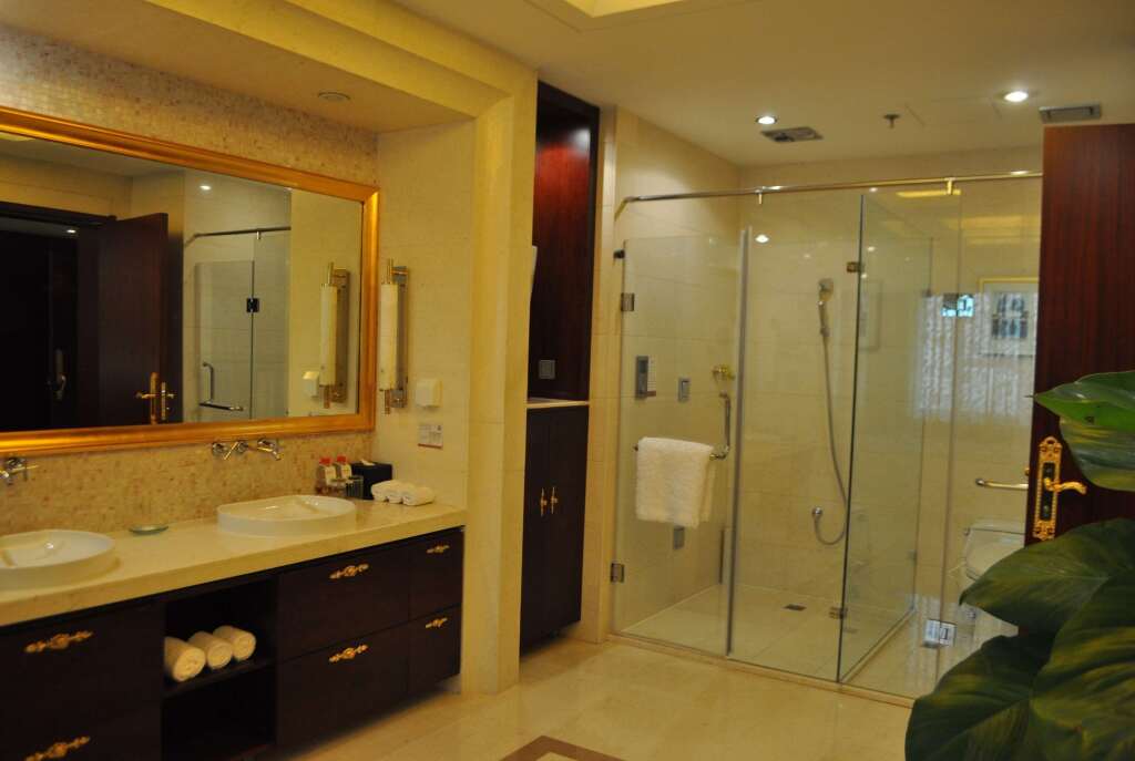 Шэньян: Ramada Plaza Shenyang City Center