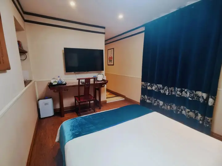 Чэнду: Chengdu Wenjun courtyard Hotel