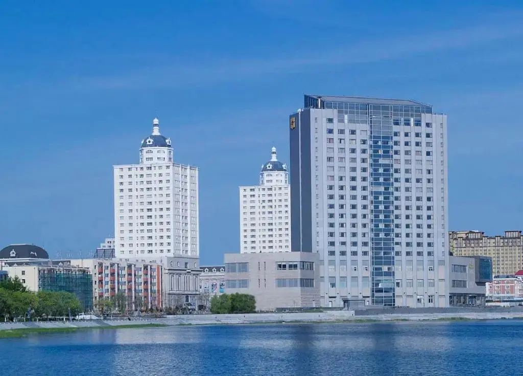 Хулун-Буир: Shangri-La Manzhouli