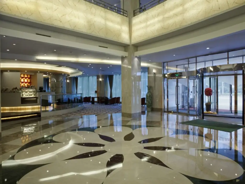 Хэфэй: Holiday Inn Downtown Hefei