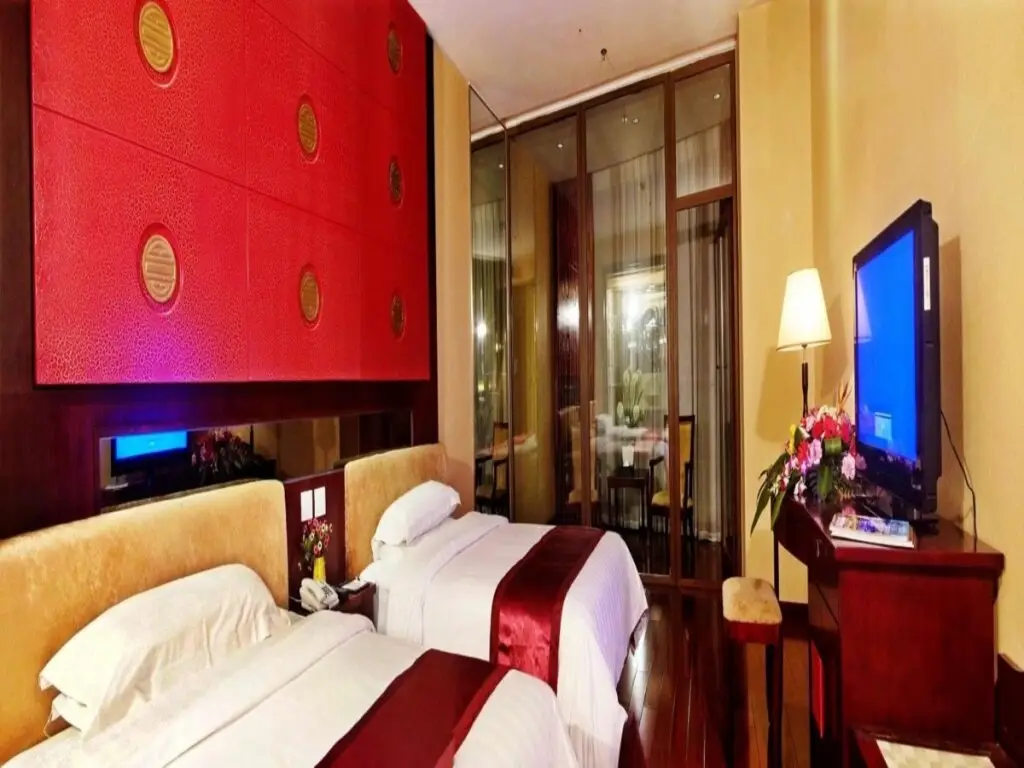 Чэнду: Western Royal Palace Hotel