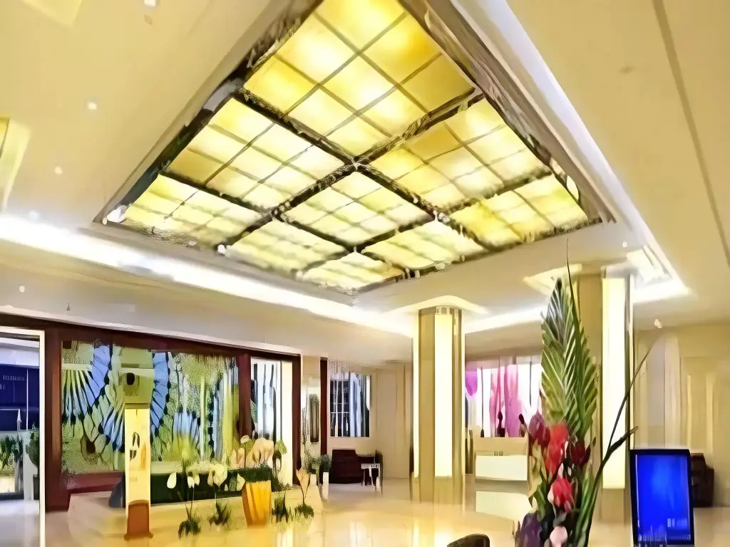 Хух-Хото: Hohhot Hai Liang Plaza Hotel