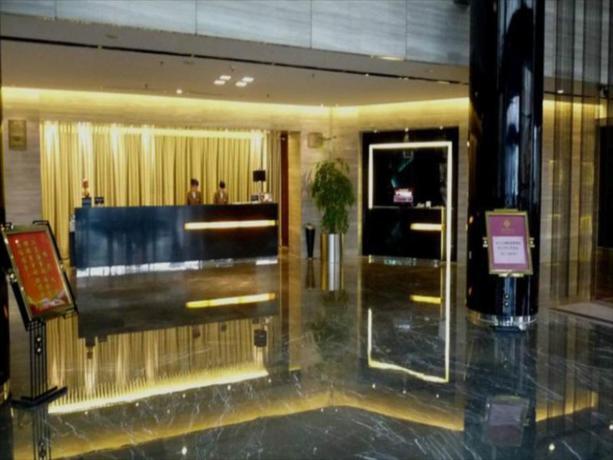 Наньтун: Nantong Jinling Huaqiao Hotel