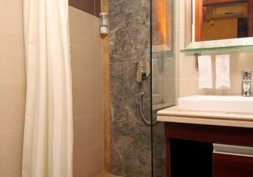 Гуанчжоу: Sixiangjia Shangdong Shangzhu Apartment