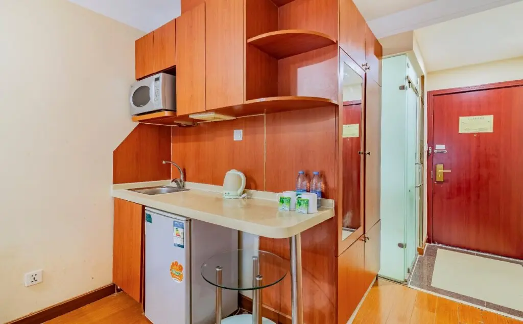 Пекин: GreenTree Inn Beijing Guangmingqiao Express Apartment Hotel
