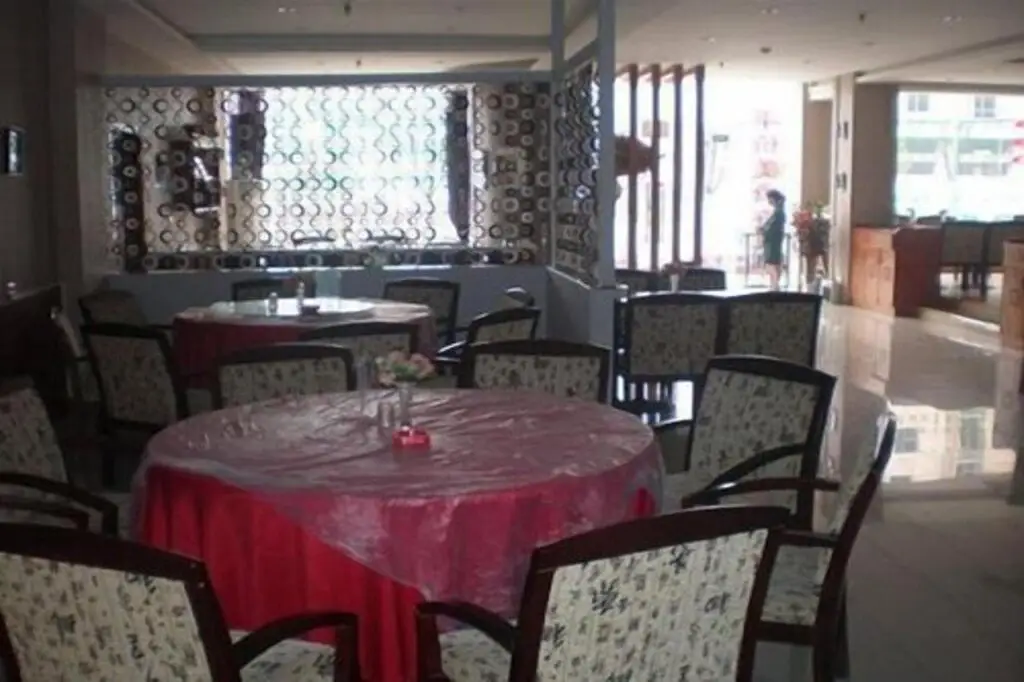 Ухань: GreenTree Inn Wuhan Wuchang Railway Station Business Hotel