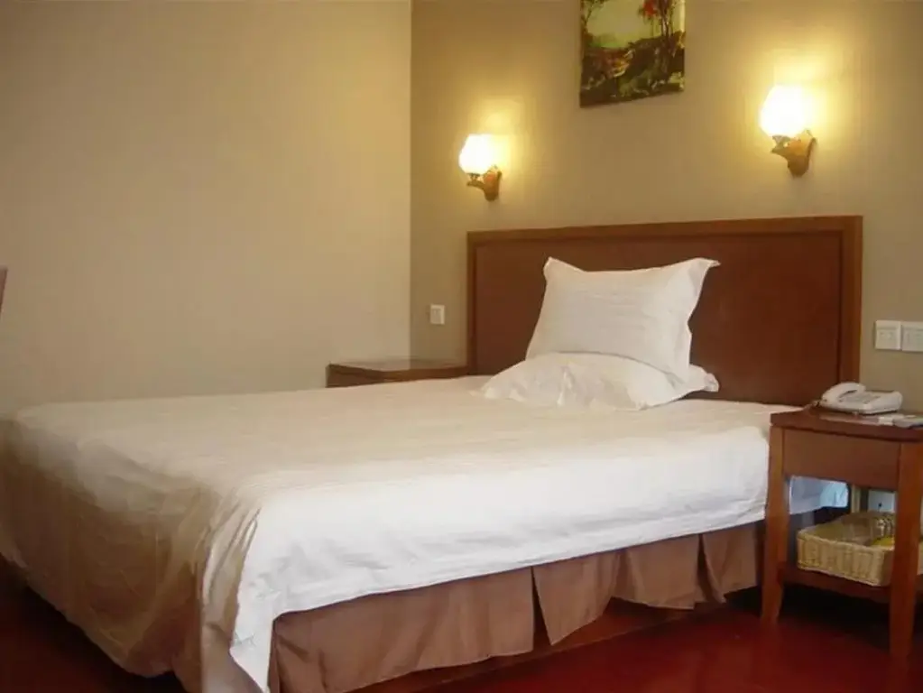 Цзинань: GreenTree Inn Jinan Shanda RD
