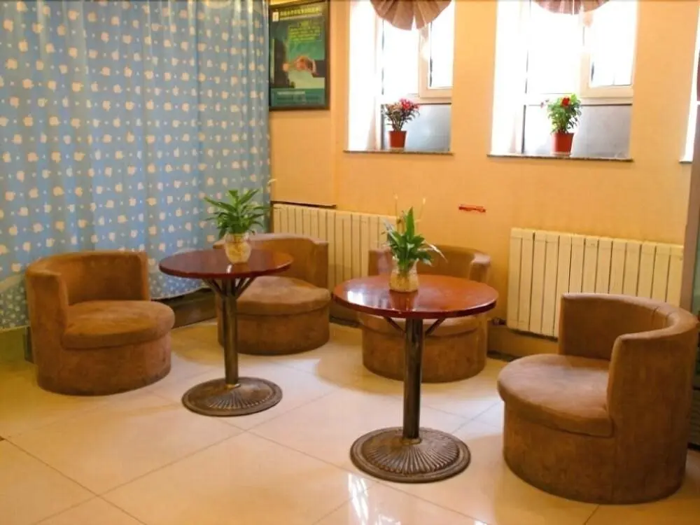 Урумчи: Greentree Inn Wurumuqi South Xinhua Road Hotel