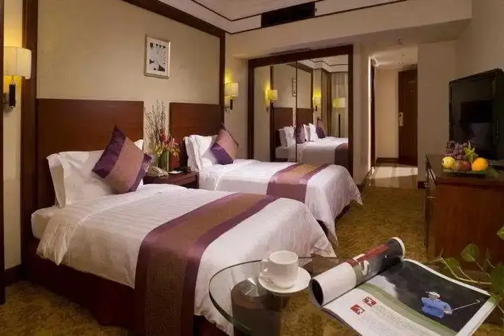 Гуанчжоу: Riverside Hotel Guangzhou