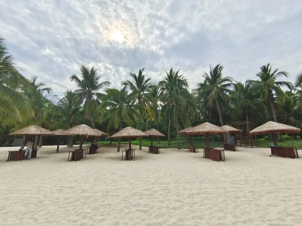Санья: Luhuitou Sanya Resort