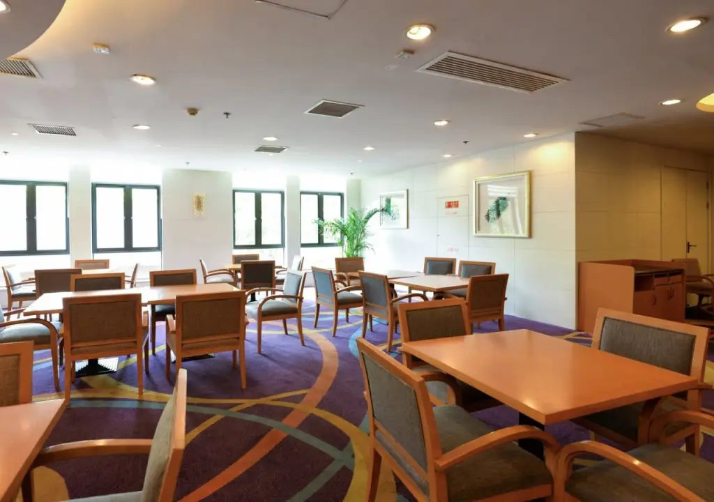 Шанхай: Ramada Plaza Pudong South