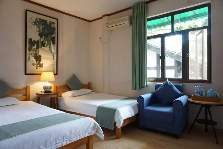Чэнду: Dragontown International Youth Hostel