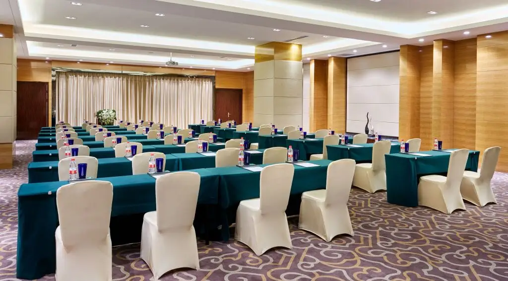 Шицзячжуан: Intercontinental Shijiazhuang by IHG