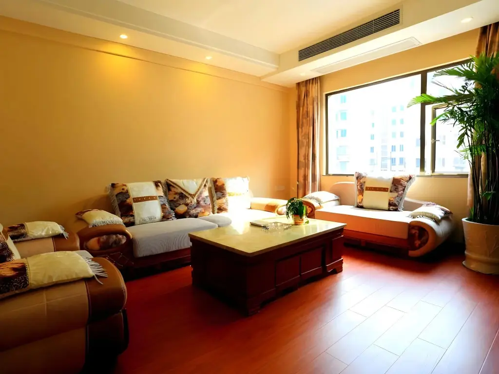 Цзюцзян: GreenTree Inn Jiujiang Railway Station Hotel