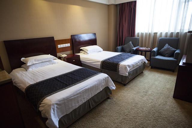 Ханчжоу: New Xilai Hotel