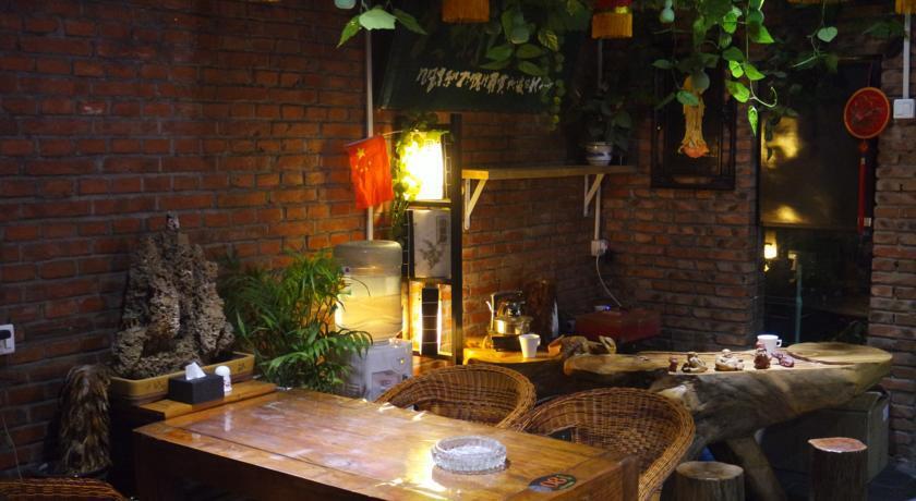 Пекин: Beijing Qingfeng Youlian Hostel