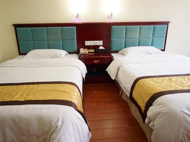Гуанчжоу: Guangdong Oversea Chinese Hotel