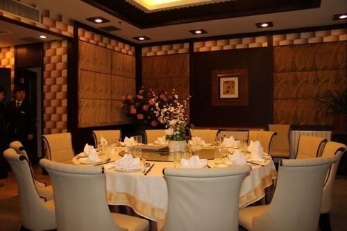 Пекин: Wangfujing Guesthouse