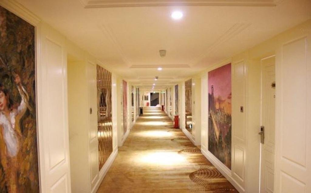 Иу: Manju Hotel