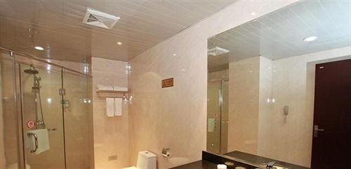 Куньмин: Kunming Lidu Hotel