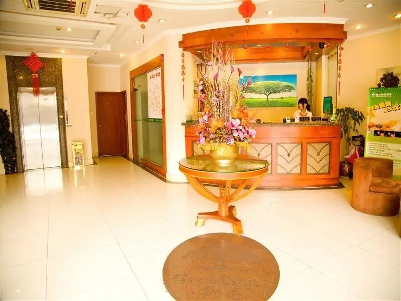 Шанхай: GreenTree Inn Shanghai Nanqiao Middle Renmin Road Express Hotel