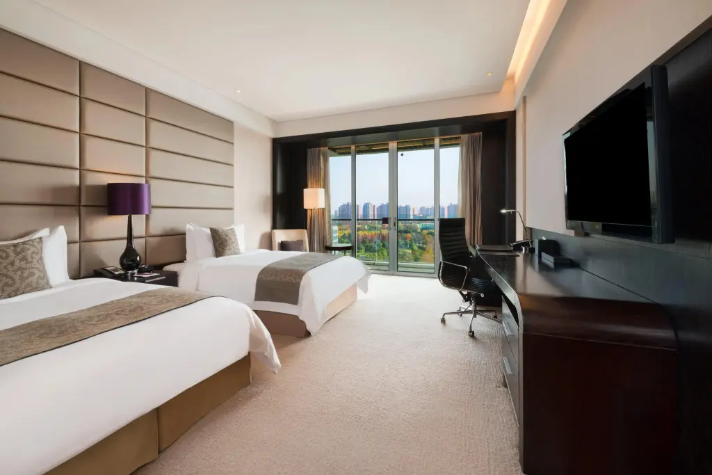 Шанхай: Crowne Plaza Shanghai Xiayang Lake by IHG