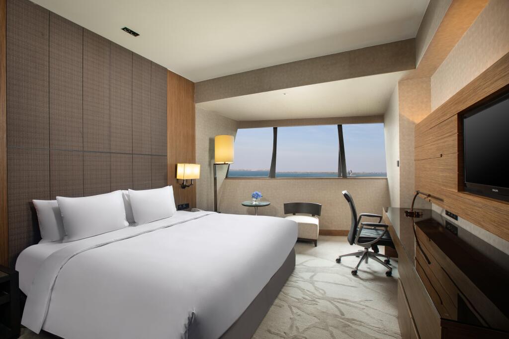 Шанхай: InterContinental Shanghai Harbour City by IHG