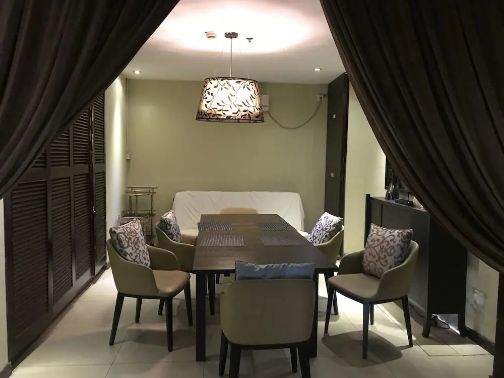 Шанхай: Shanghai Baron Business Hotel