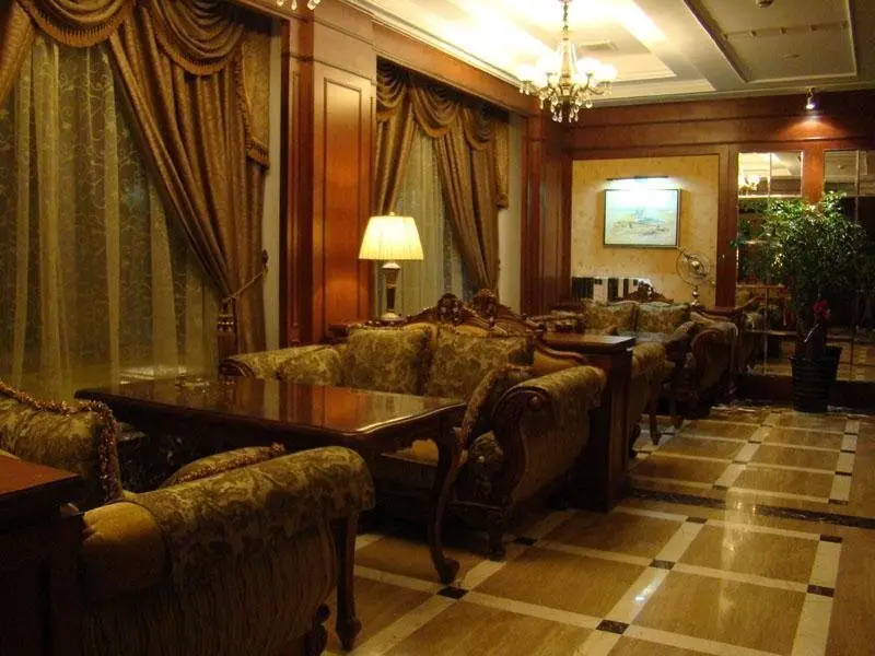 Linjiang Hotel — фото 1