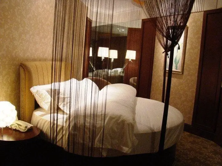 Шанхай: Linjiang Hotel