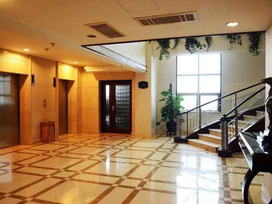 Xinzhou Hotel — фото 1