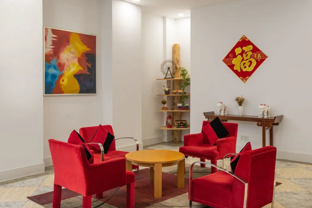 Шанхай: Holiday Inn Exp Wujiaochang