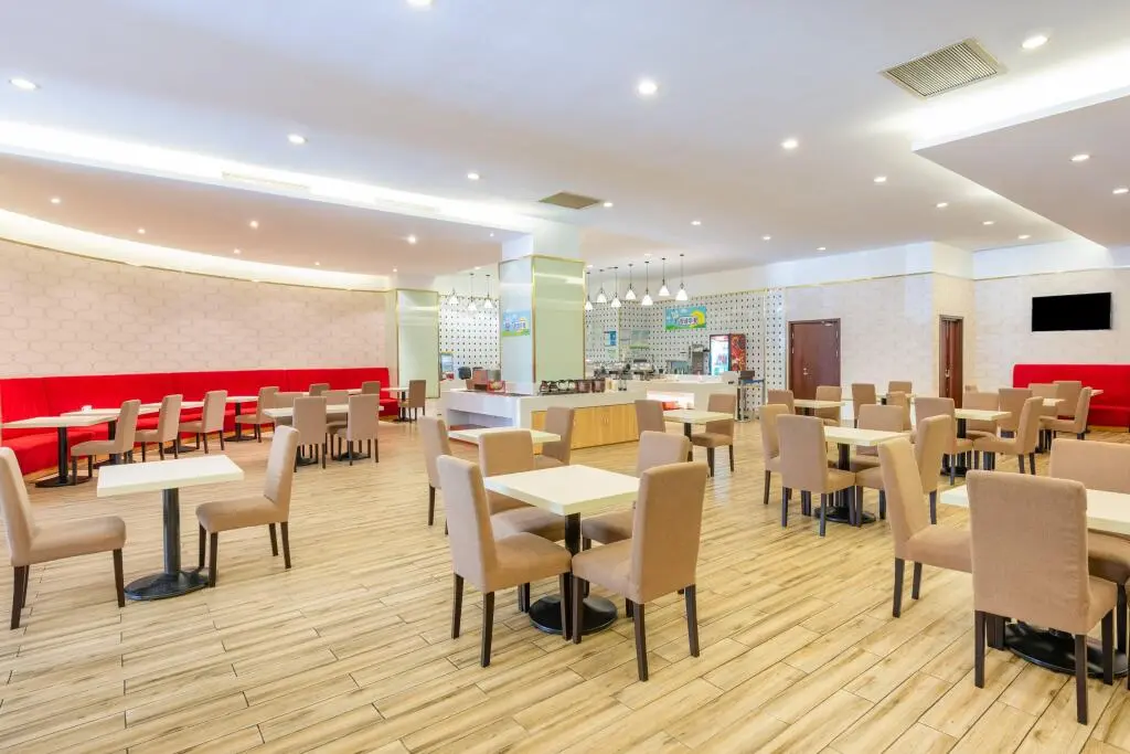 Шанхай: Holiday Inn Exp Wujiaochang