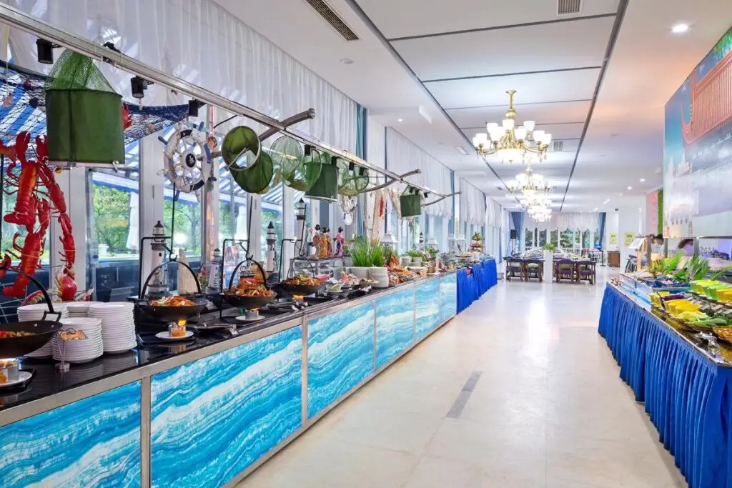 Санья: La Costa Hotel