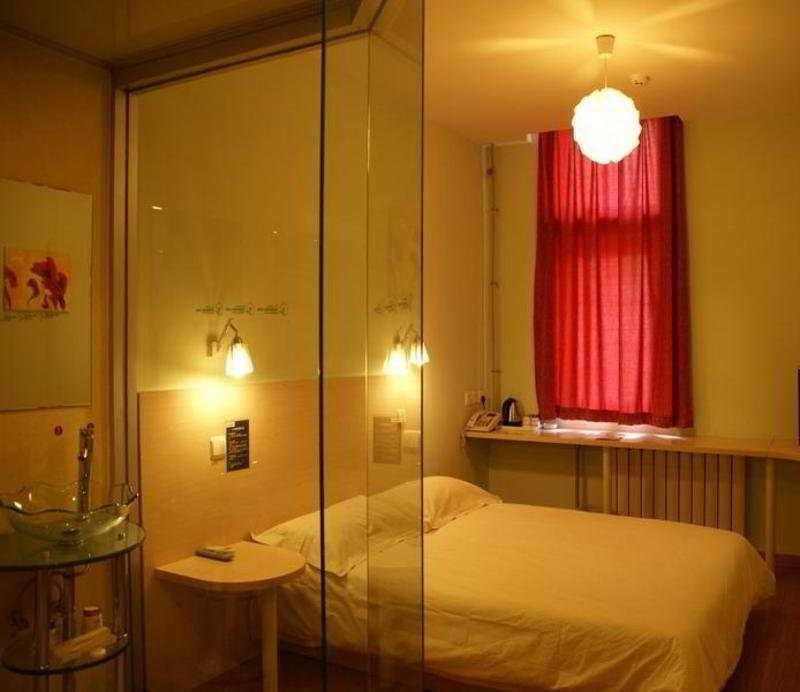 Тяньцзинь: Tianjin Champagne Town Hotel